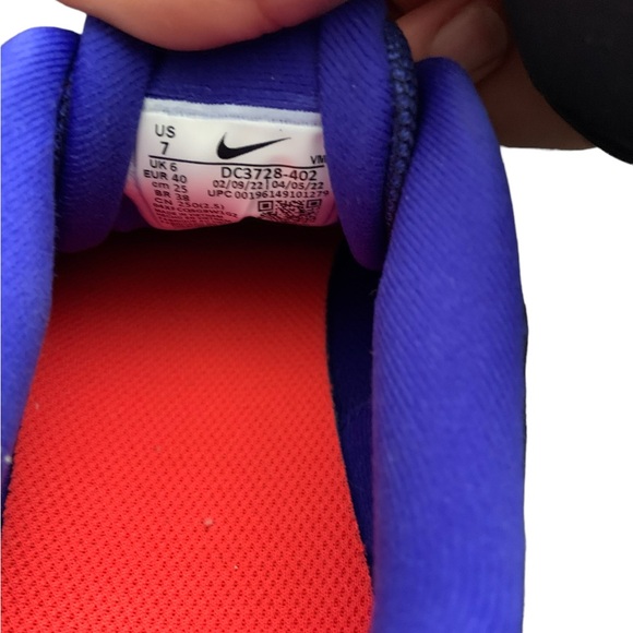 Women’s size 7 - New without Box Nike Sneakers - Picture 4 of 5